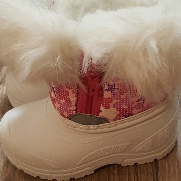 Weather Spirits Girls Snow Boots - Picture 3 of 9